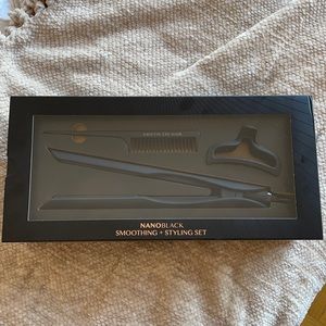 Kristin Ess Hair NanoBlack Smoothing + Styling Set